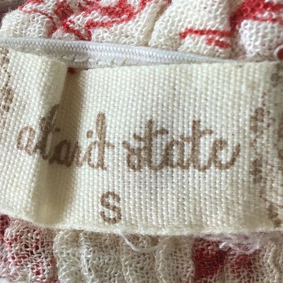 NEW Altar’d State Cream/ Red Floral Off Shoulder Dress - Picture 14 of 16